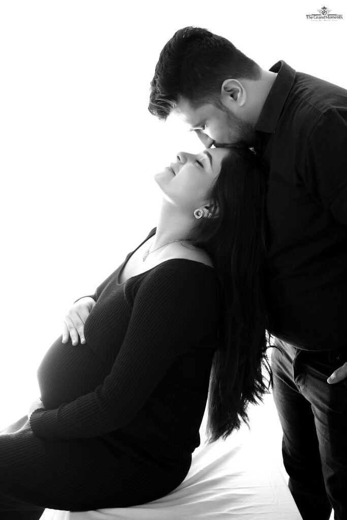 MATERNITY PHOTOGRAPHY